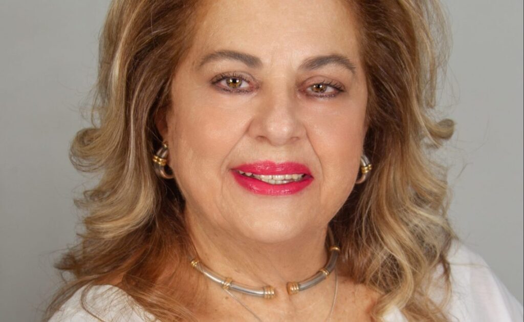 CEO_Momferatou-scaled-e1632730181725-1140×700-1